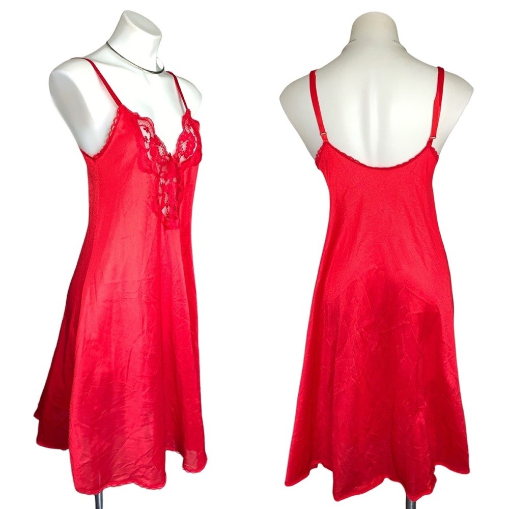 v i n t a g e :: Vibrant Floral Satin Nylon Lace Nightgown Slip Dress - Picture 3 of 14